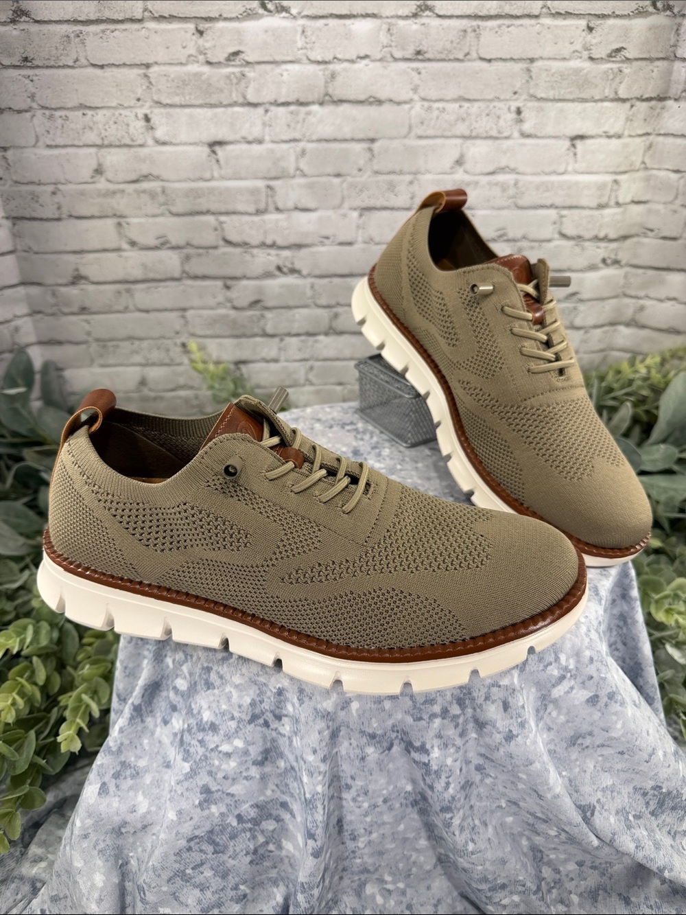 LEISURE “Wear Breeze” Taupe Stretch-Knit Ultra Light Casual Oxfords Mens 7.5M